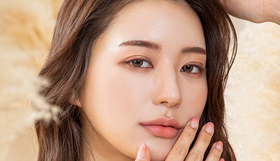 Re:born 쁘띠&피부 카드 모델